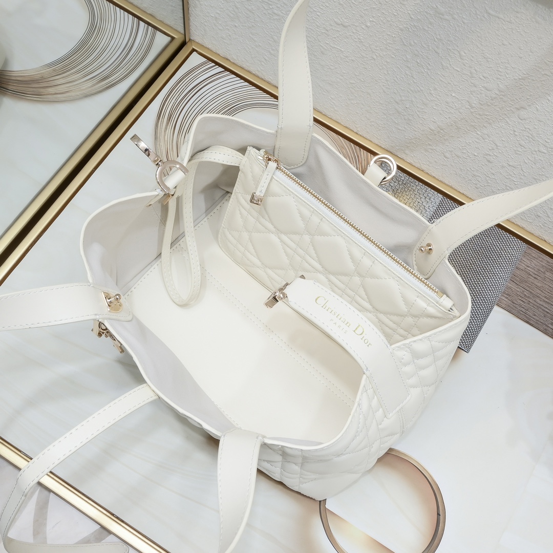 Dior Small Dior Toujours Bag 5888 LM081 23cm