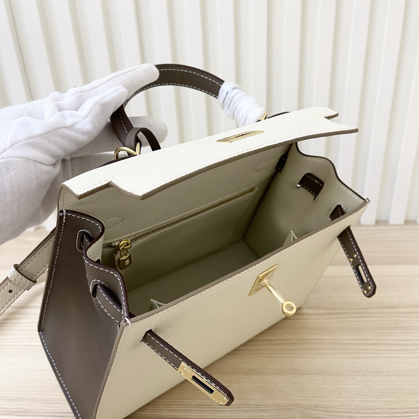 Hermes 28cm Kelly Bag Togo Leather Handbag  Pink