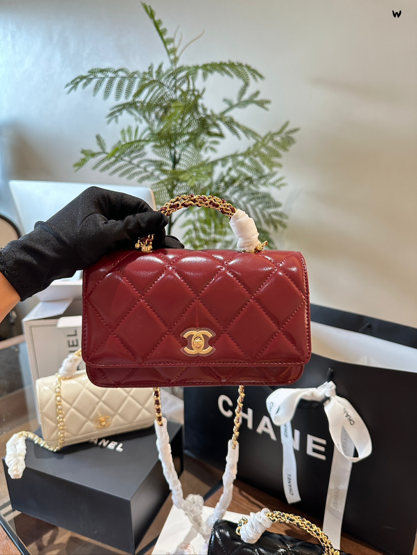 Chanel Shoulder Bag 041 DB091 20cm