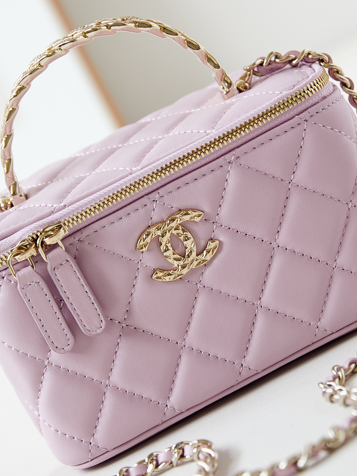 Chanel 10A Handbag Shoulder Bag Top Mirror Quality Version chanel AP5152