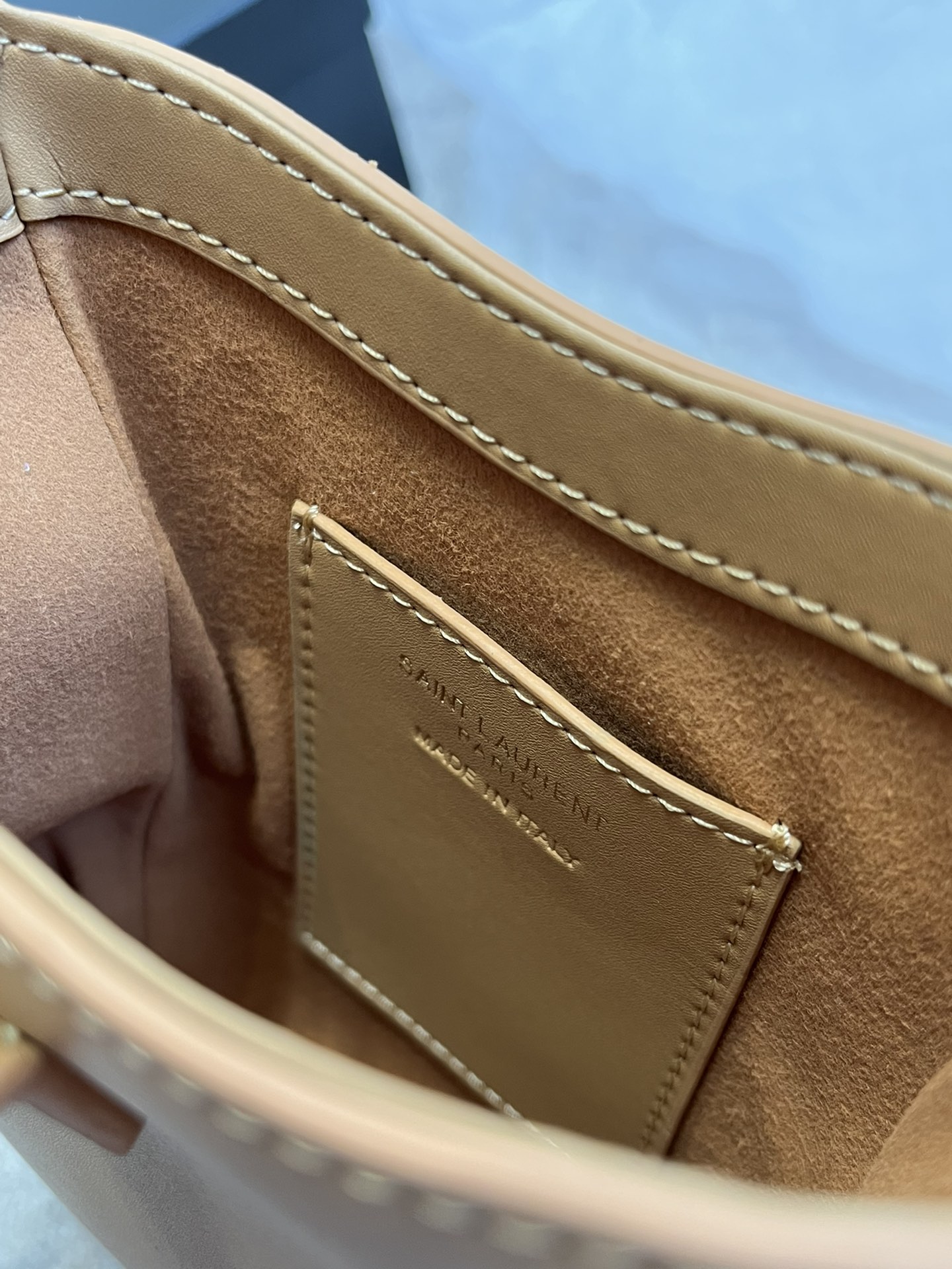 LE 5 À 7 Mini Hobo Bag Apricot 735214 LM021 13cm