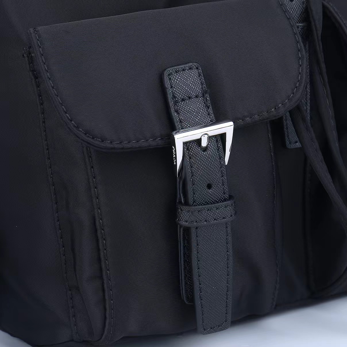 Prada Backpack 2677 TS561 28cm