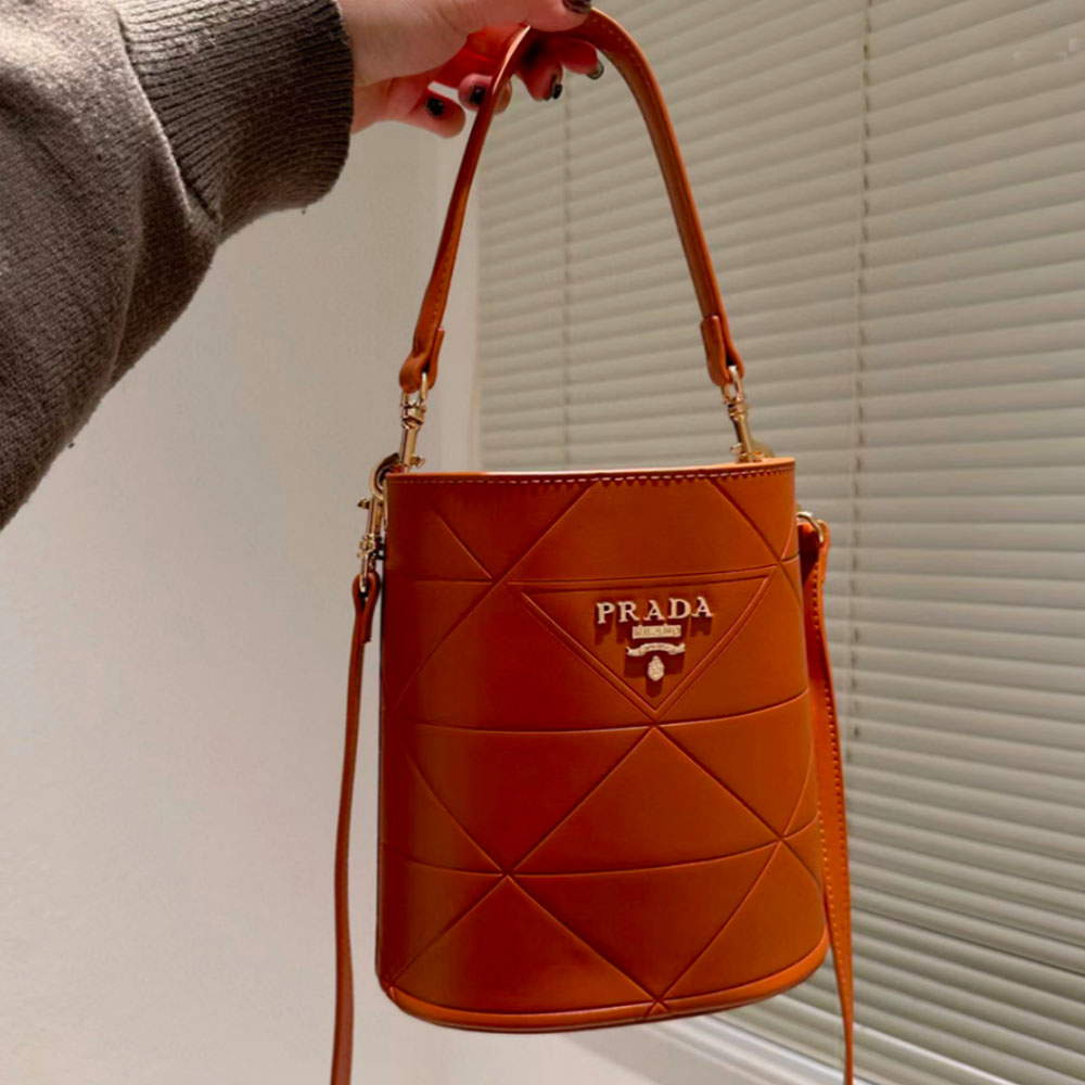 Prada Checkered Bucket Bag Shoulder Bag（Replica）
