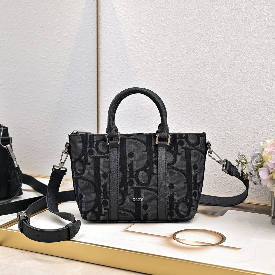 Dior Weekender 25 Bag 1322 LM002 31cm