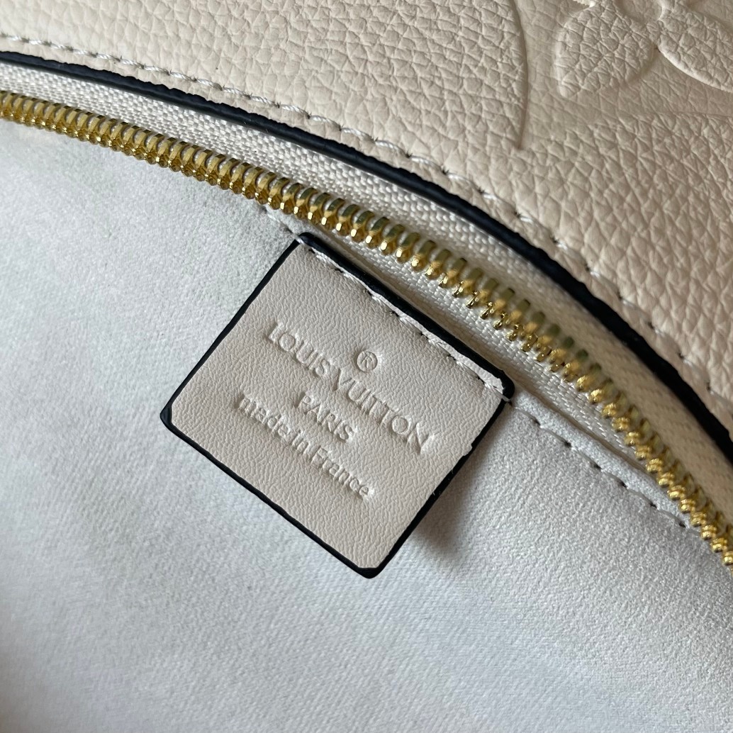 LV Loop Hobo Bag M46311 LM071 38cm