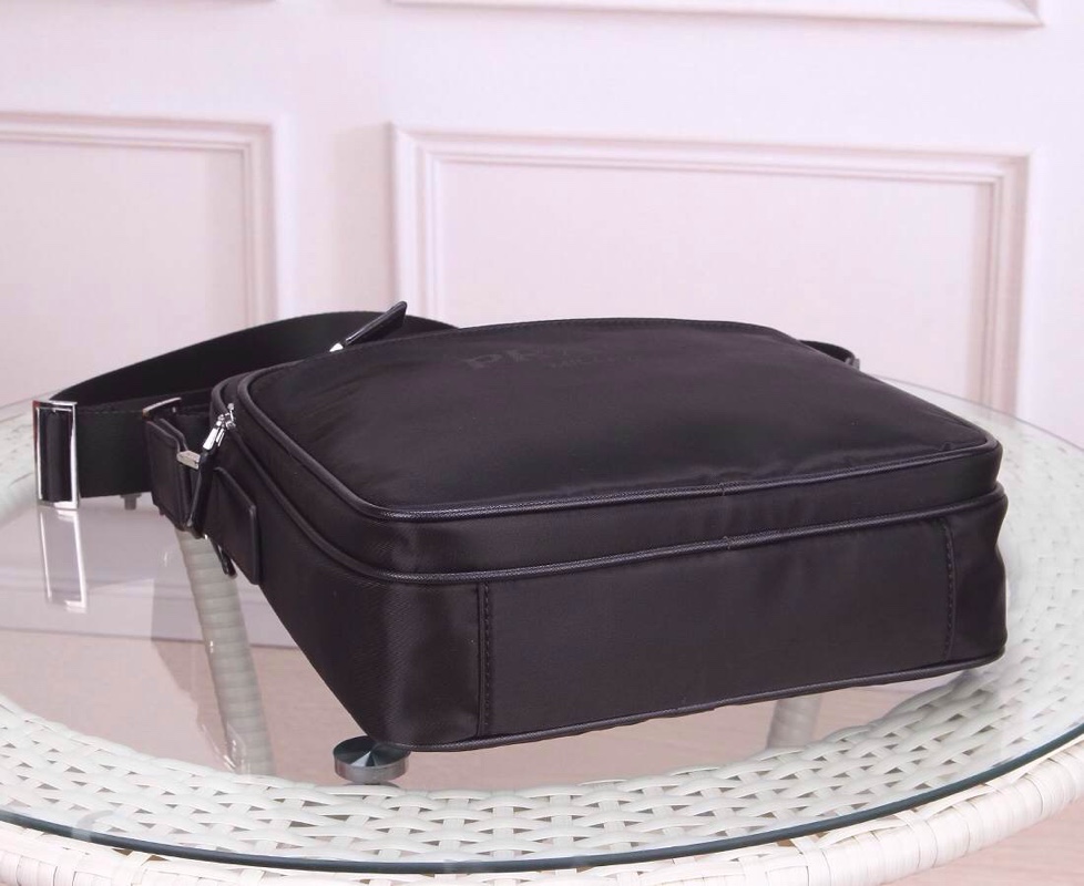 Prada8922HMF041 25*27*8 cm