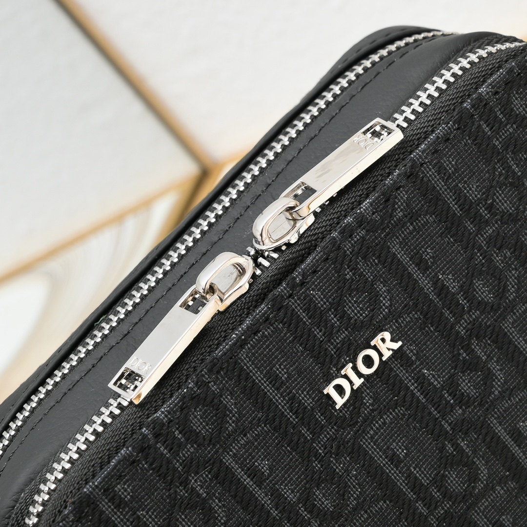 Dior Camera Bag 8888 XB061 17cm