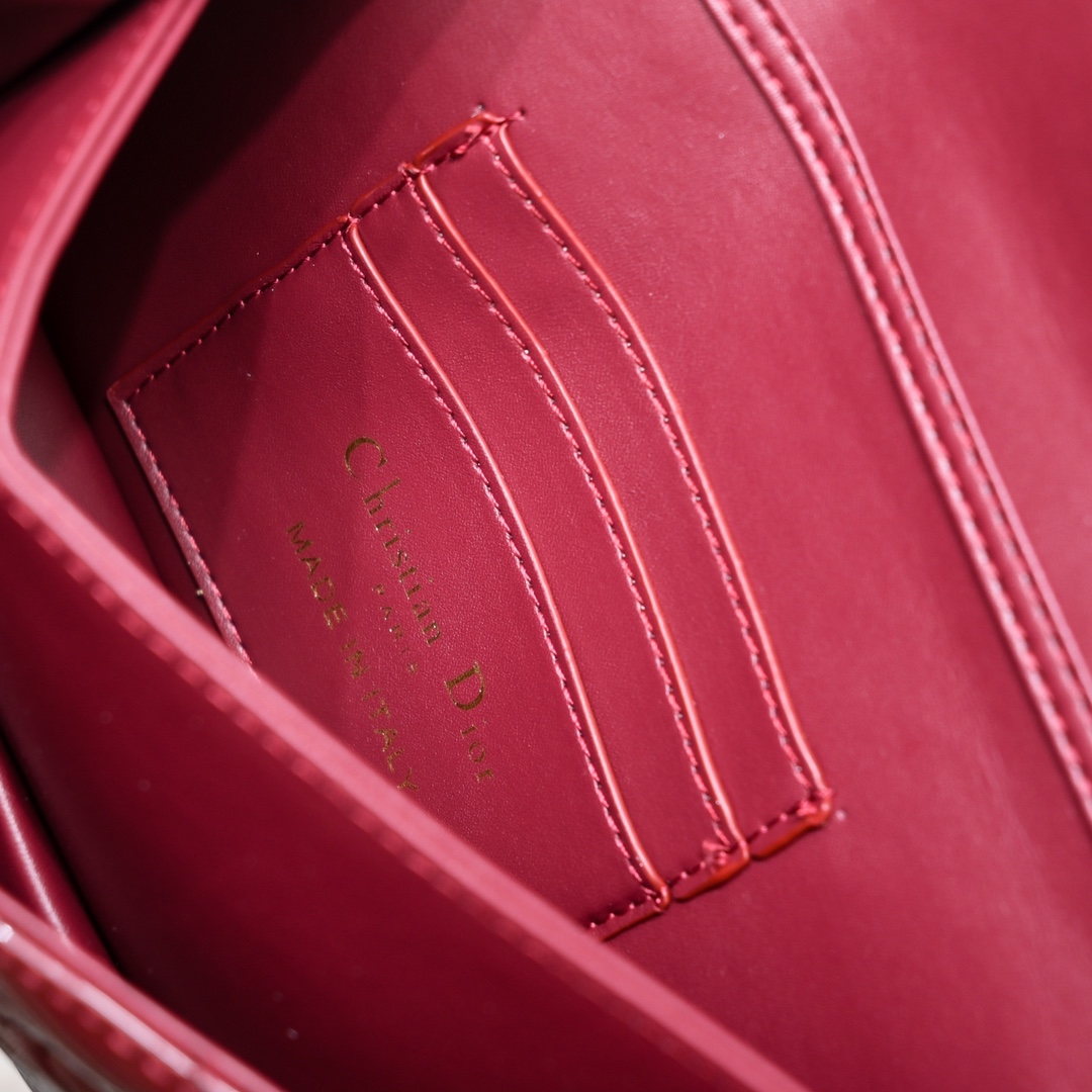 Miss Dior Mini Bag Red patent leather CD2023 XB071 21cm