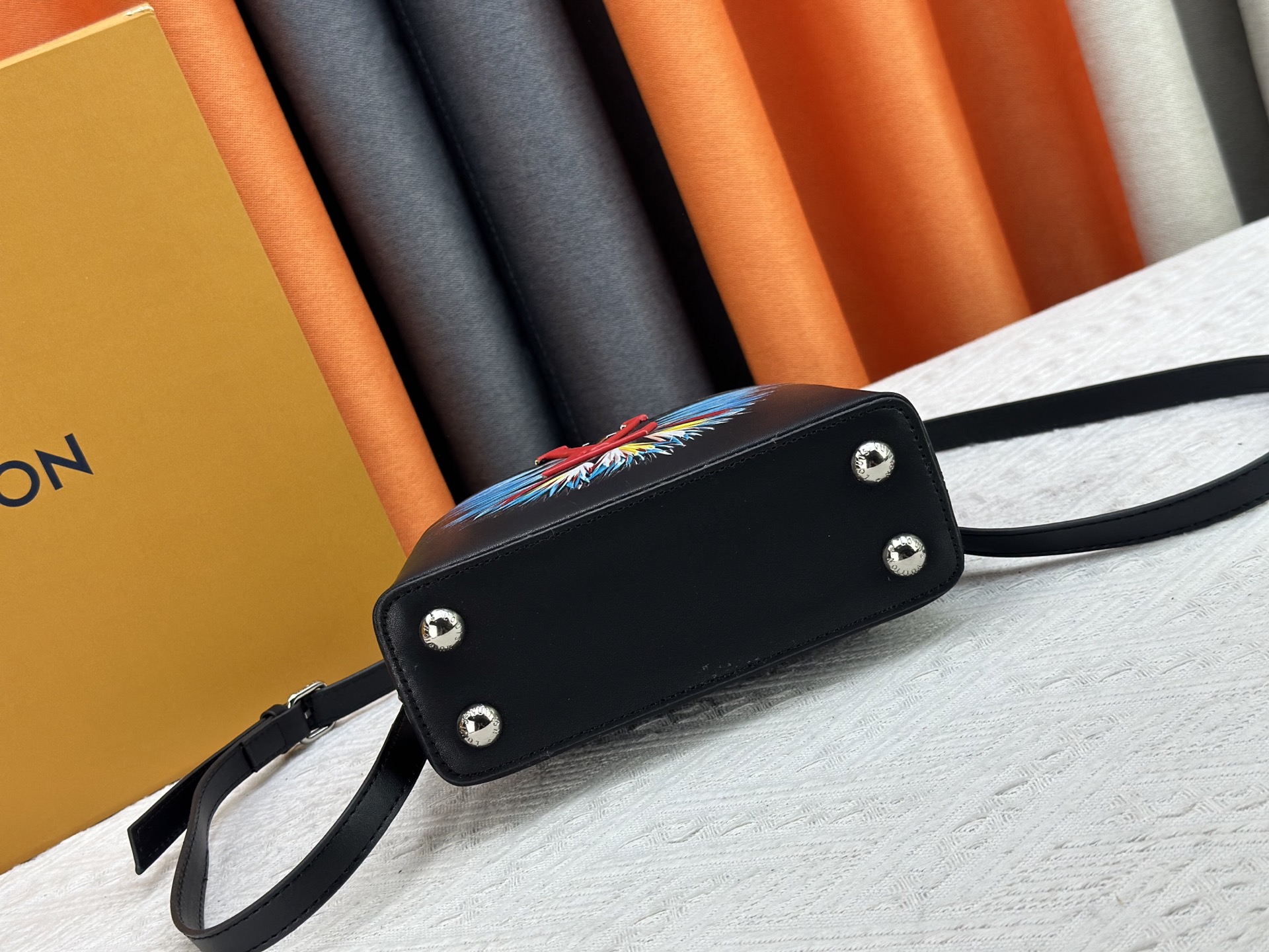 Louis Vuitton Capucines Mini Top Handle Bag M59939 M94519