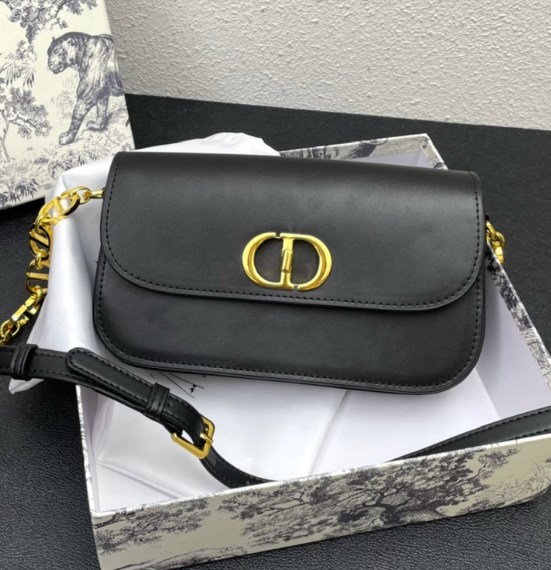 Dior 30 Montaigne Avenue Oblique(Replica)