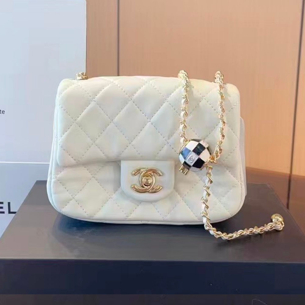 Chanel Lambskin Quilted Enamel CC Pearl Crush Mini Flap Black Shoulder Bag(Replica)