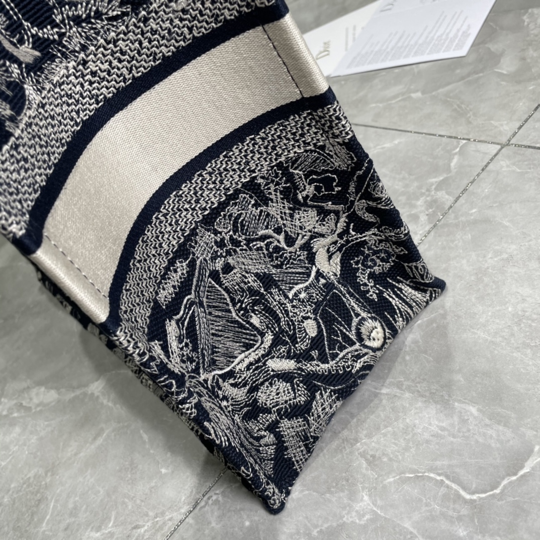 10A + top quality Large Dior Book Tote 0175 XB042 42cm