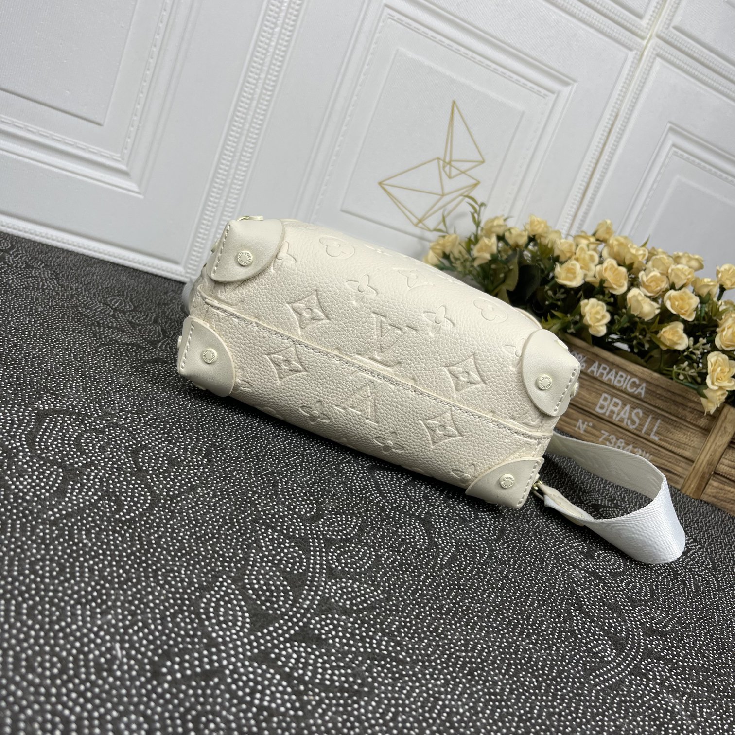 LV Petite Malle Souple M45392 MQ081 20cm