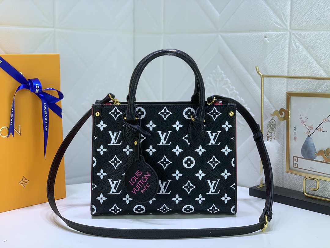 Louis Vuitton ONTHEGO PM