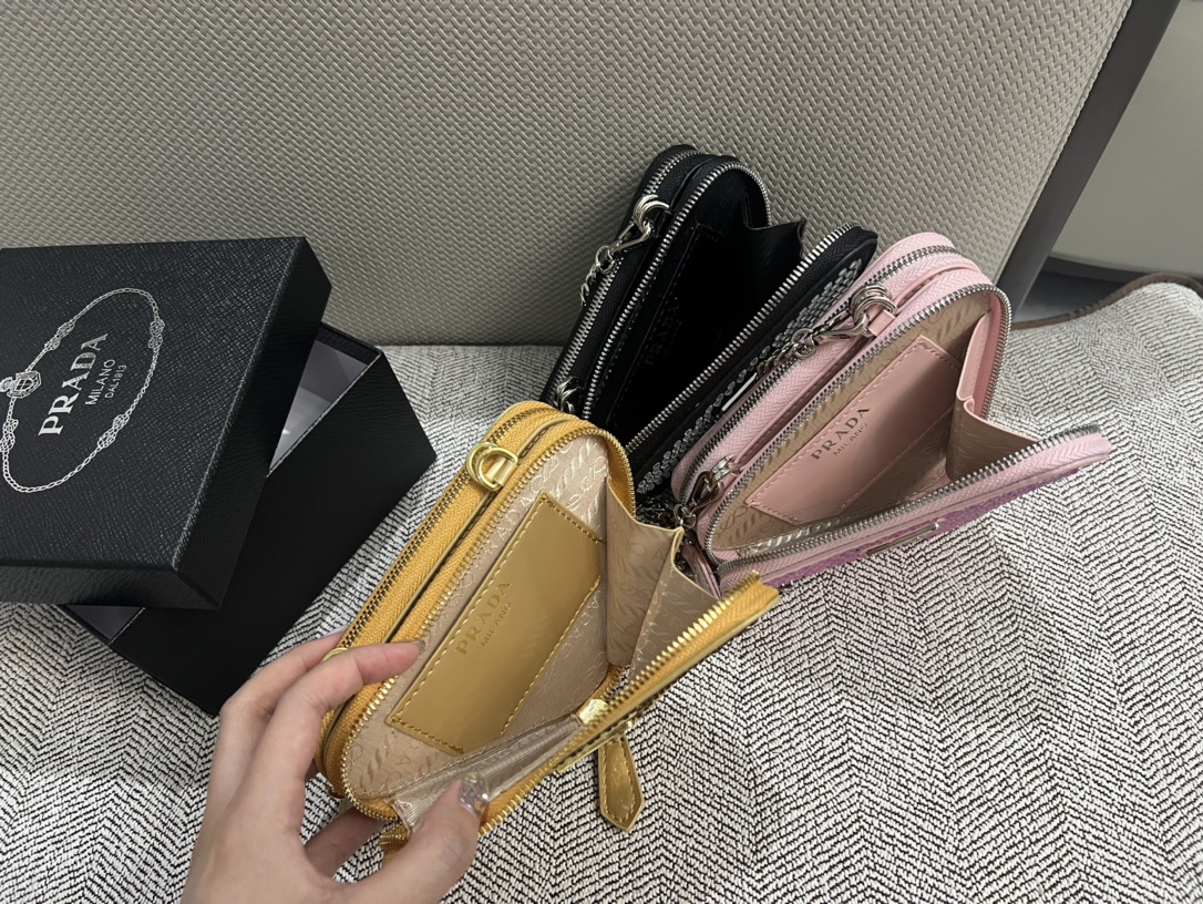 Prada Chain Bag 001 DB531 15cm