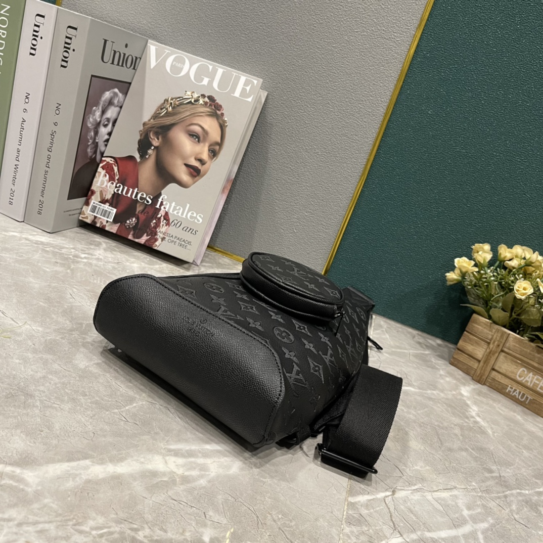 LV Duo Slingbag M30936 LM041 24cm