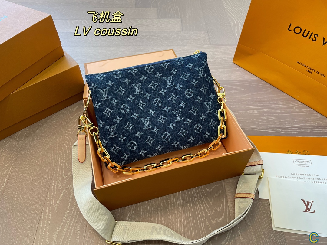 10A + quality LV Coussin PM M57793 DB081 27cm