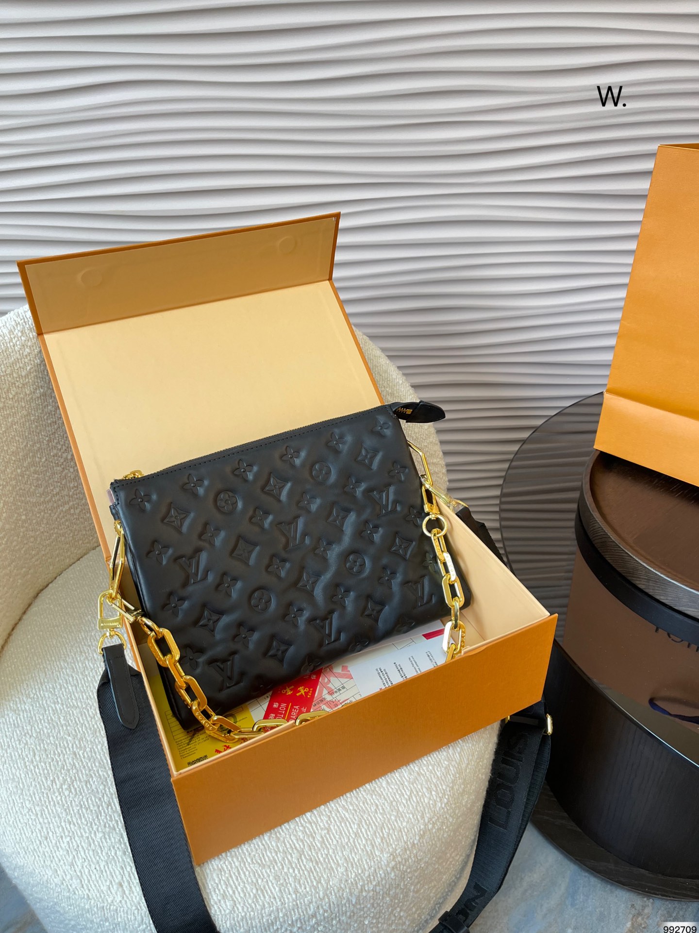 10A + quality LV Coussin PM M57793 DB081 27cm