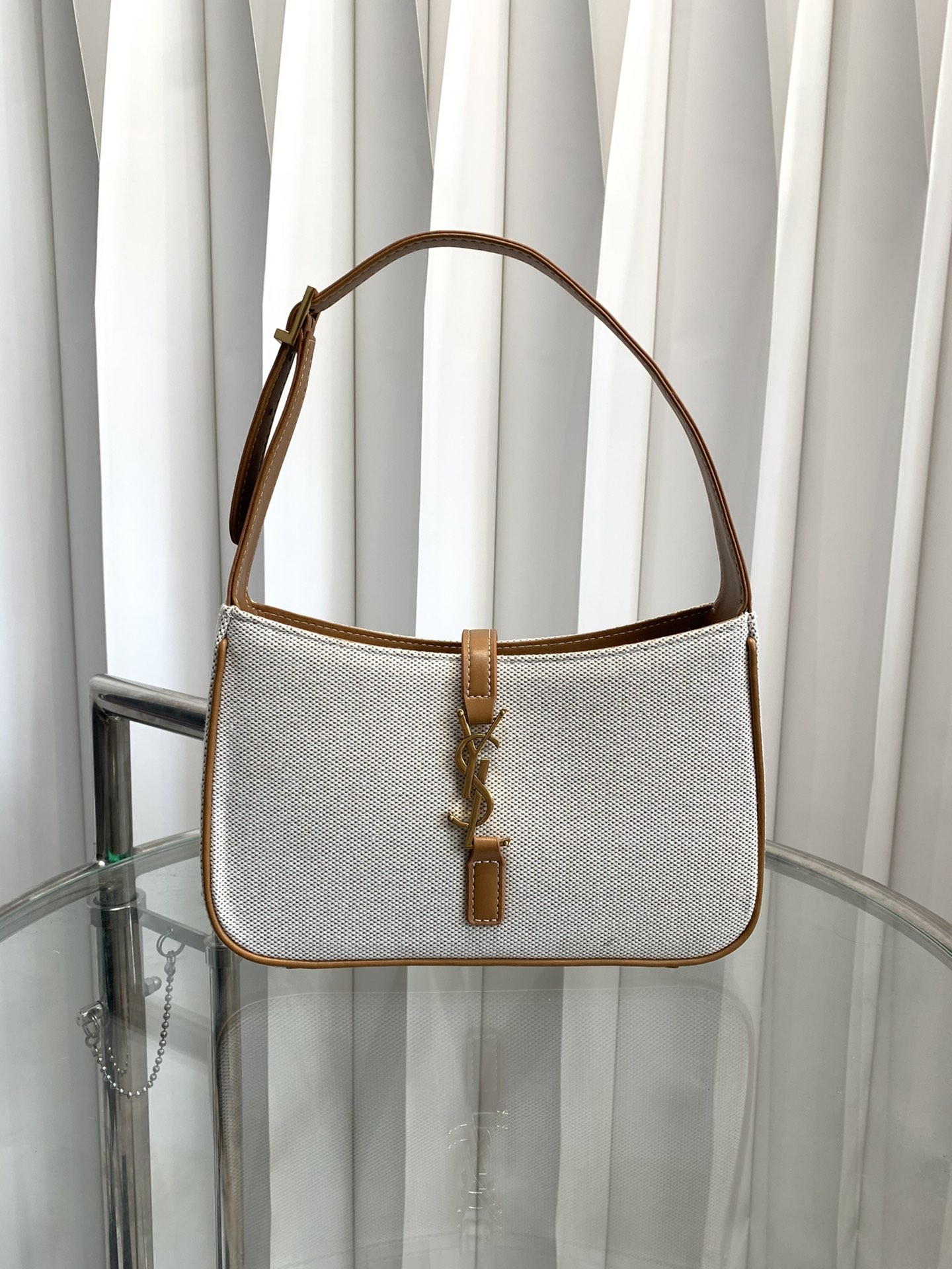 YSL Le5A7 Bag 657228 LM031 25cm