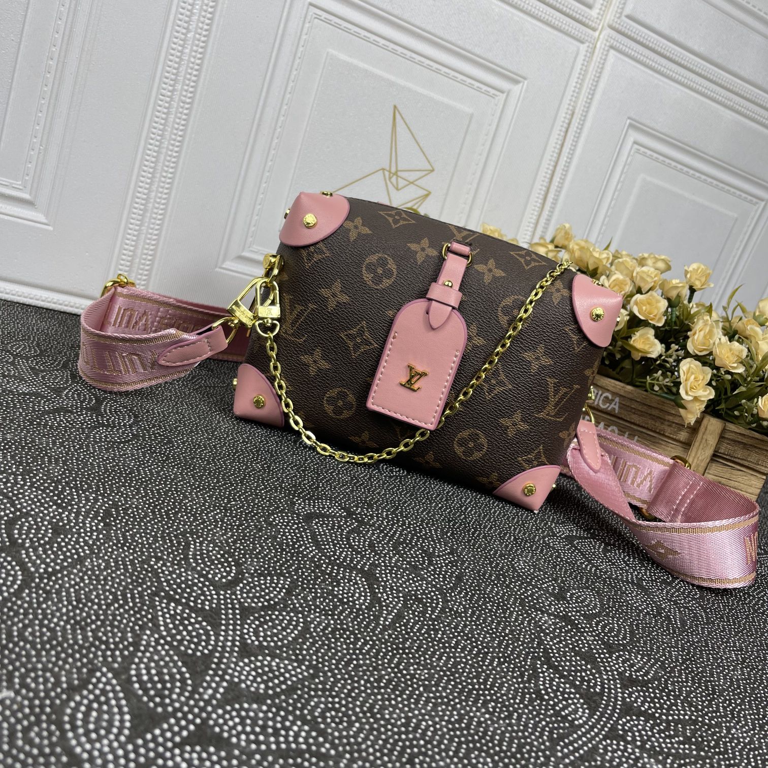 LV Petite Malle Souple M56319 MQ081 20cm