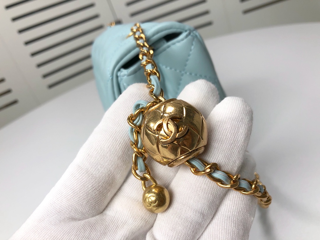 Chanel Cross Body Metal Ball Chain Shoulder Bag Handbag