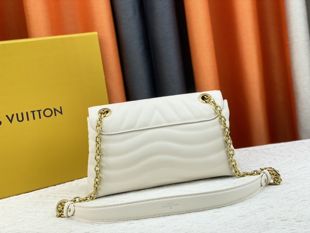 Louis Vuitton LV NEW WAVE Shoulder Bag M20838(Replica)