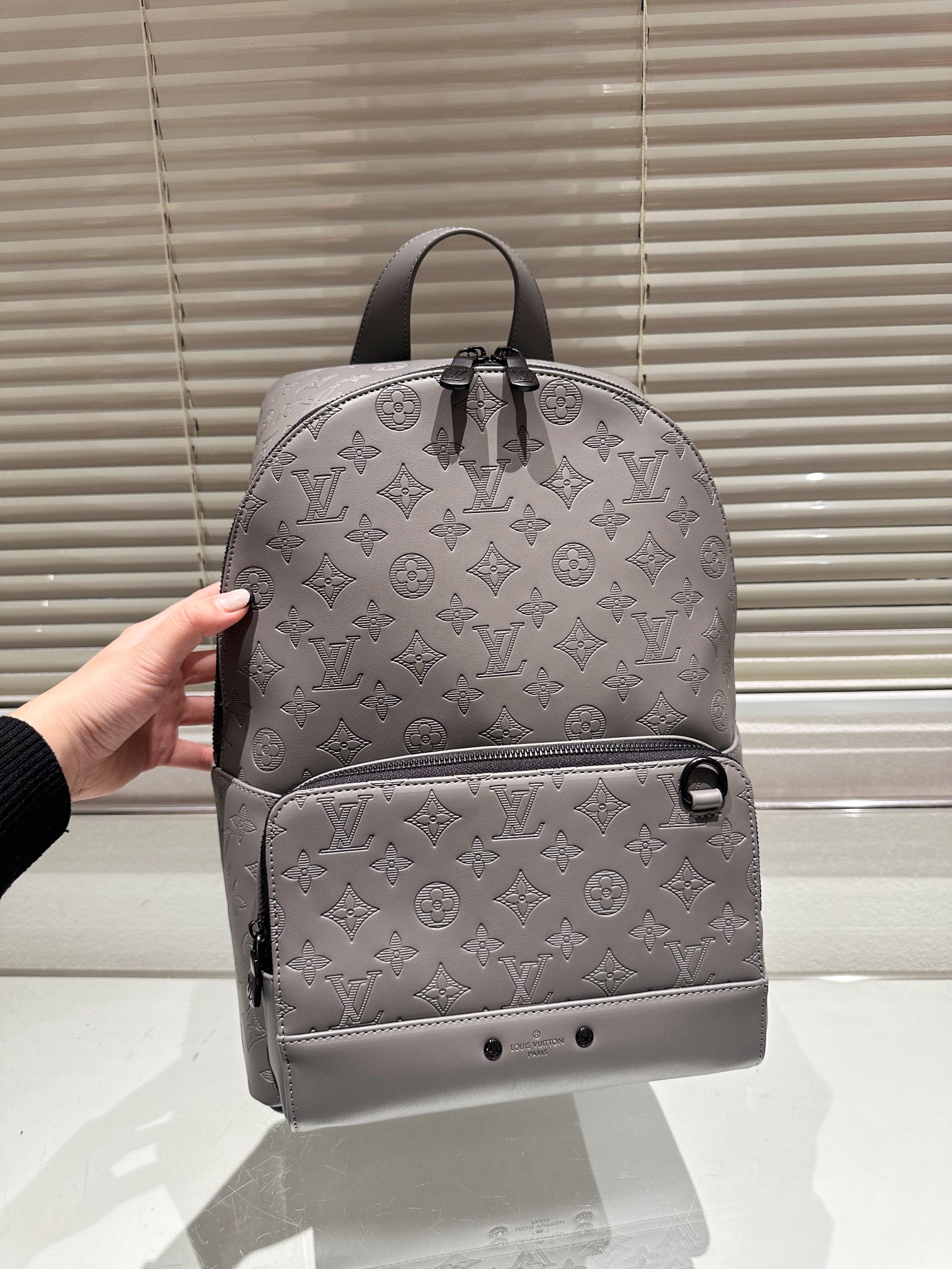LV Discovery Backpack 43186 LLS571 38cm