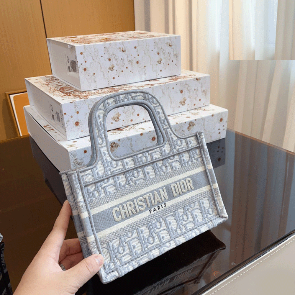 Dior Mini Book Tote(Replica)