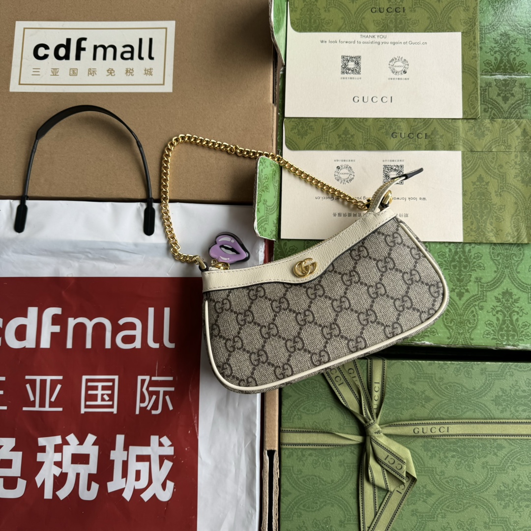 Gucci Chain Bag 784732 LM071 19cm