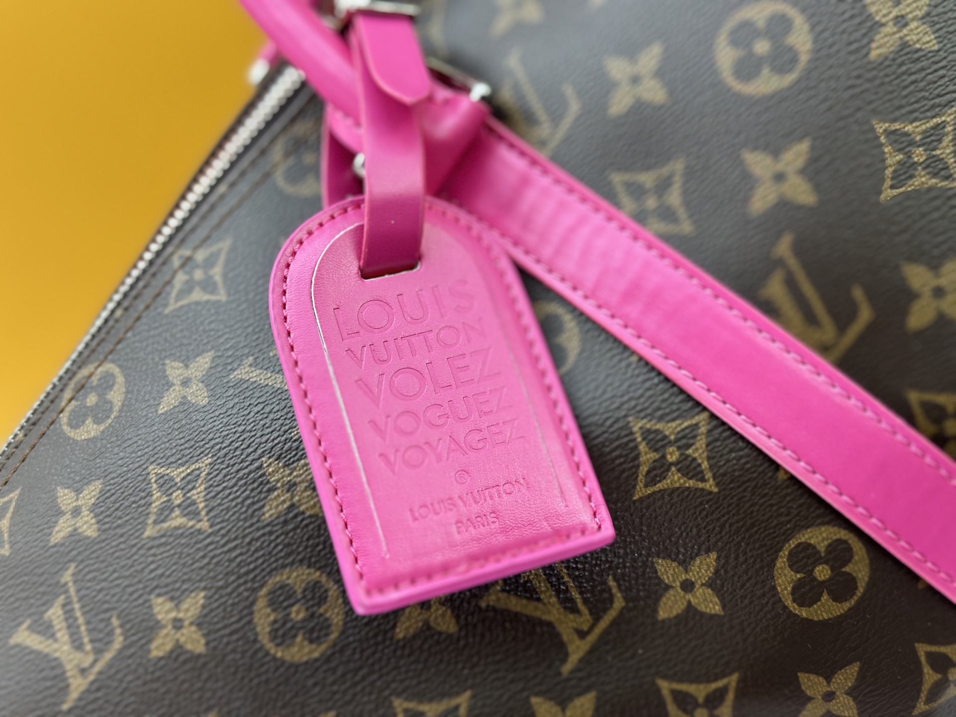 Louis Vuitton  Keepall Bandoulière 50 travel bag