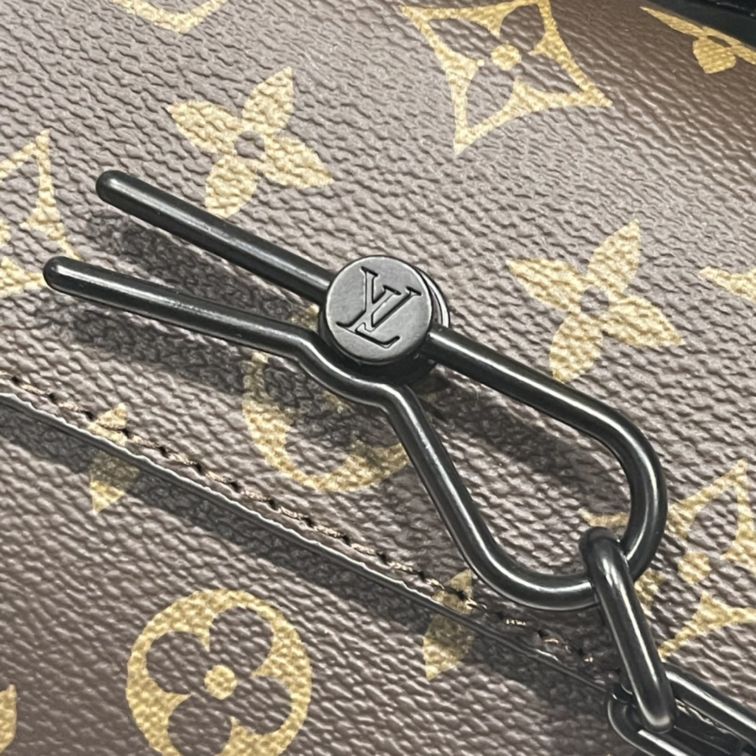 LV Steamer Messenger Bag M82534 LM031 18cm