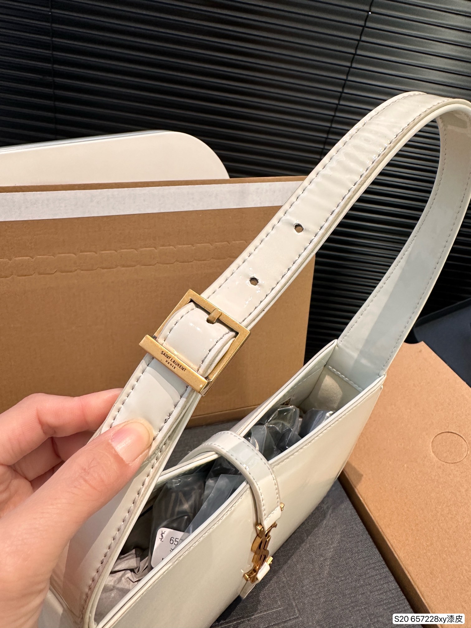 YSL Le5A7 Bag 657228 DB561 25cm