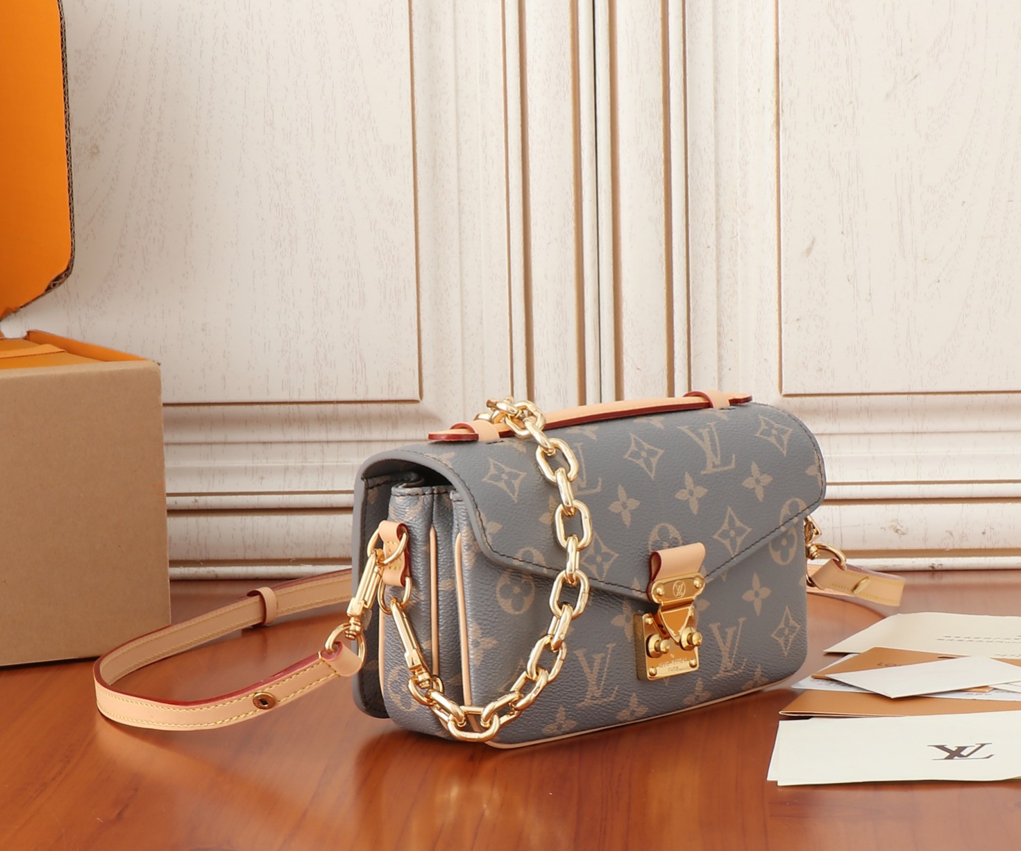 LV  BAG  Shoulder Bag m12429XYMC084  21.5 CM Top quality（10AReplica）