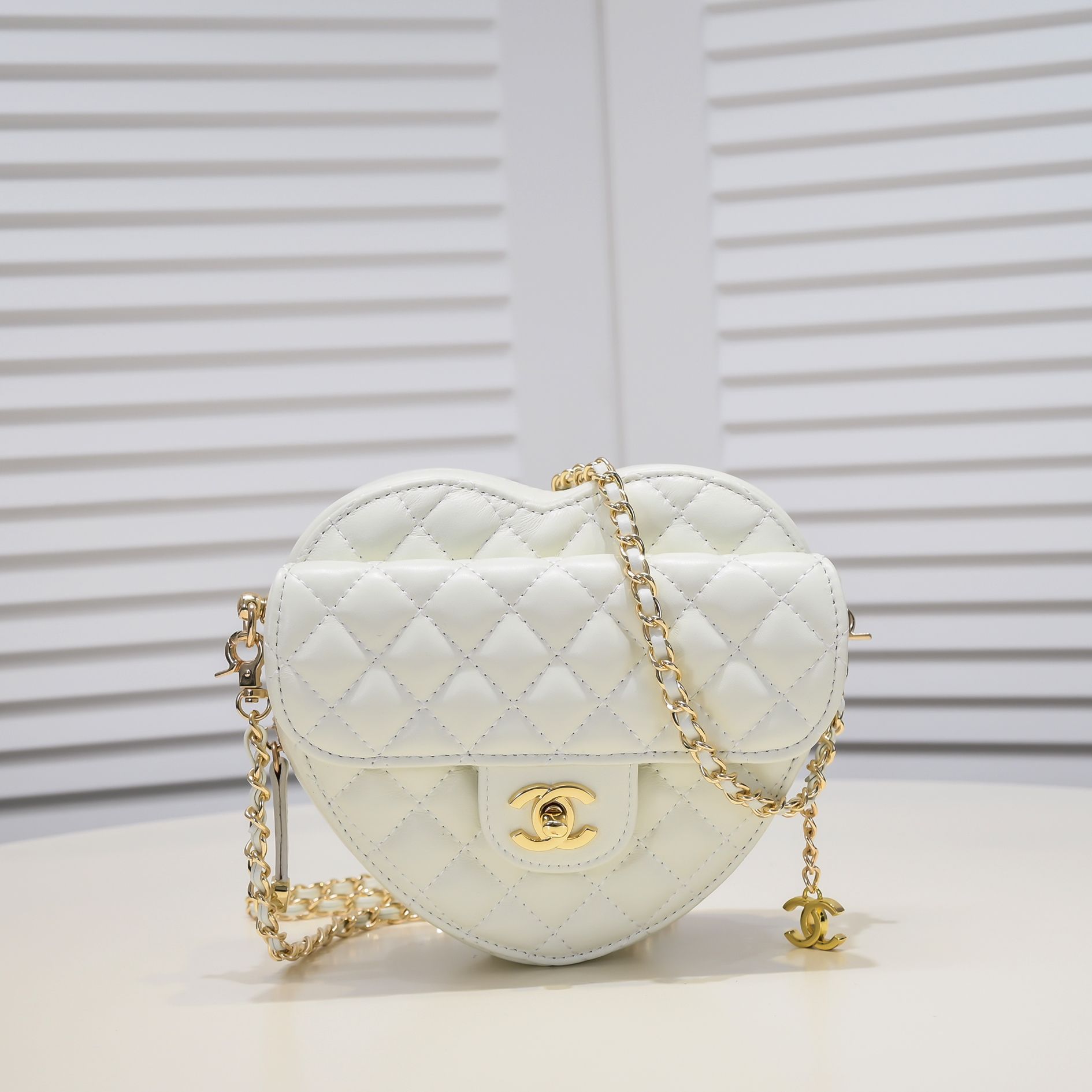 Chanel Peach Pericardium Bag Shoulder Bag Handbag