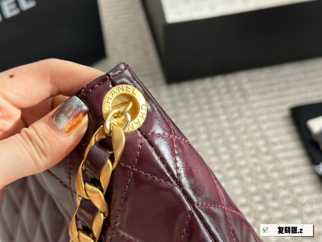 Chanel Hobo Bag 035 DB581 28cm