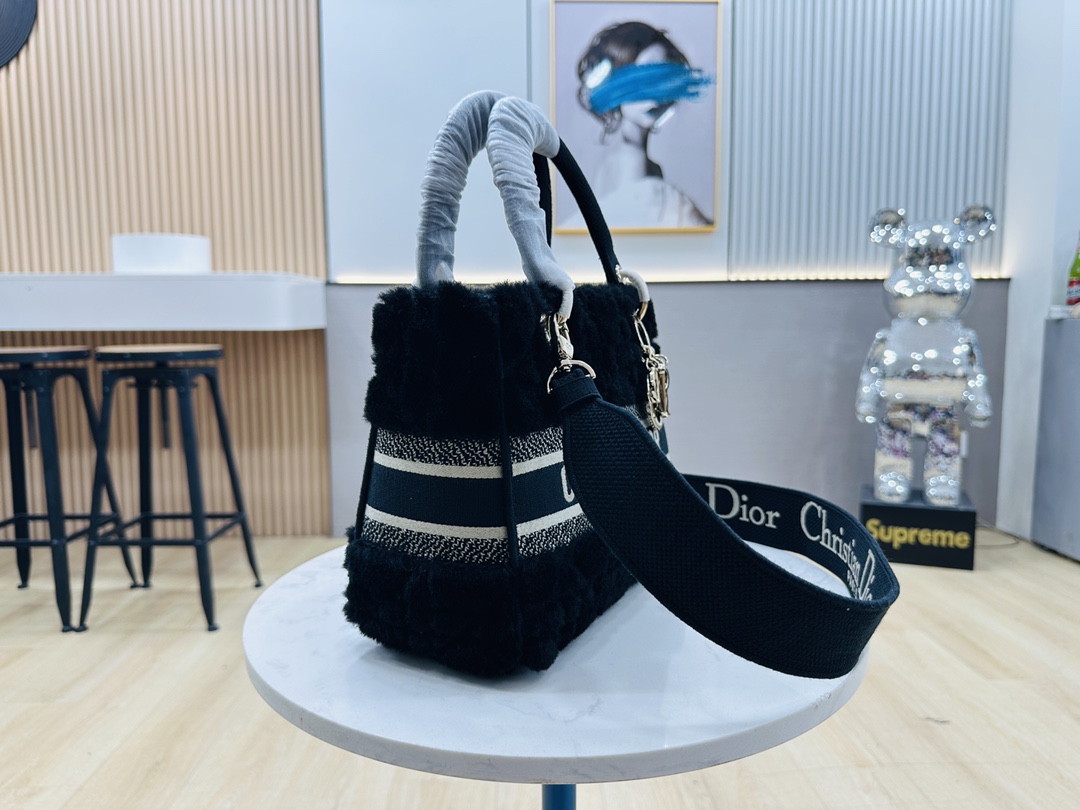 10A + top quality Dior Medium Lady D-Lite Bag 9920 DD003 24cm