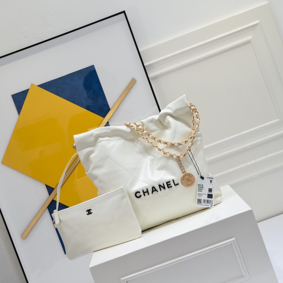 Chanel 23S bag AS3260 LM081 37cm