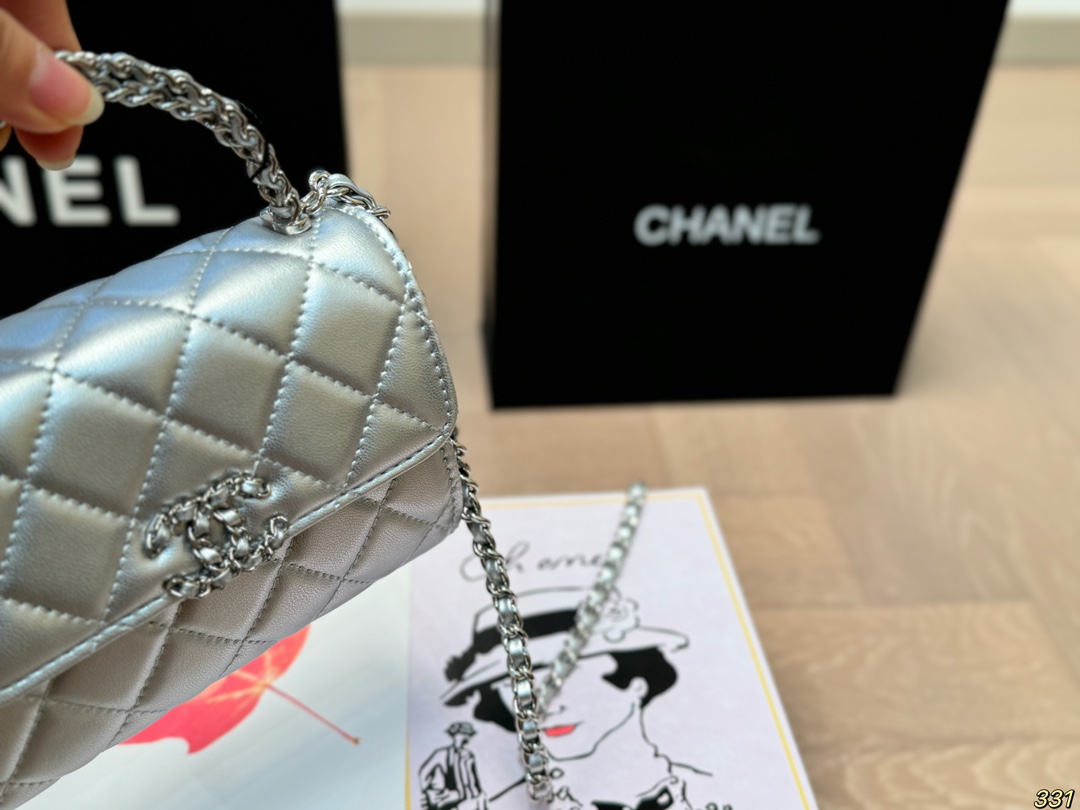 Chanel 23kelly Handbag 024 DB561 15cm