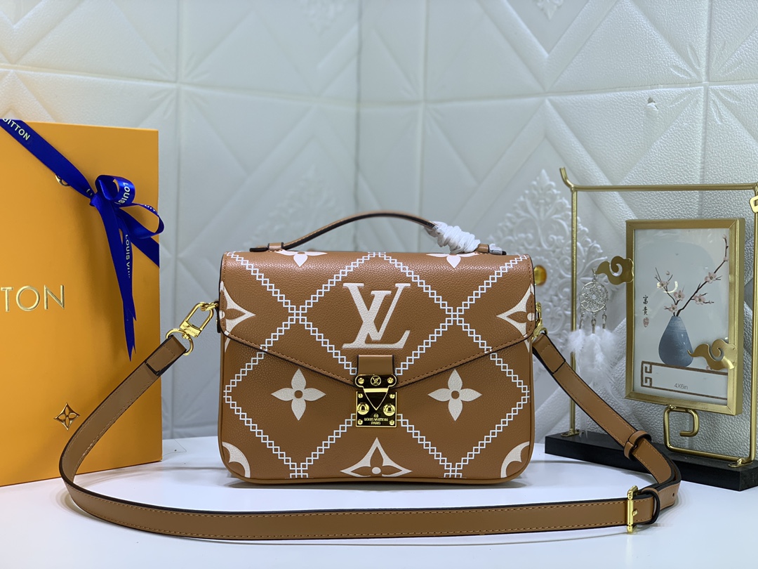 LV Pochette Metis Bag M45596 XX051 25cm