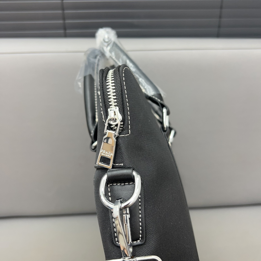 Prada Briefcase 014 DB541 38cm