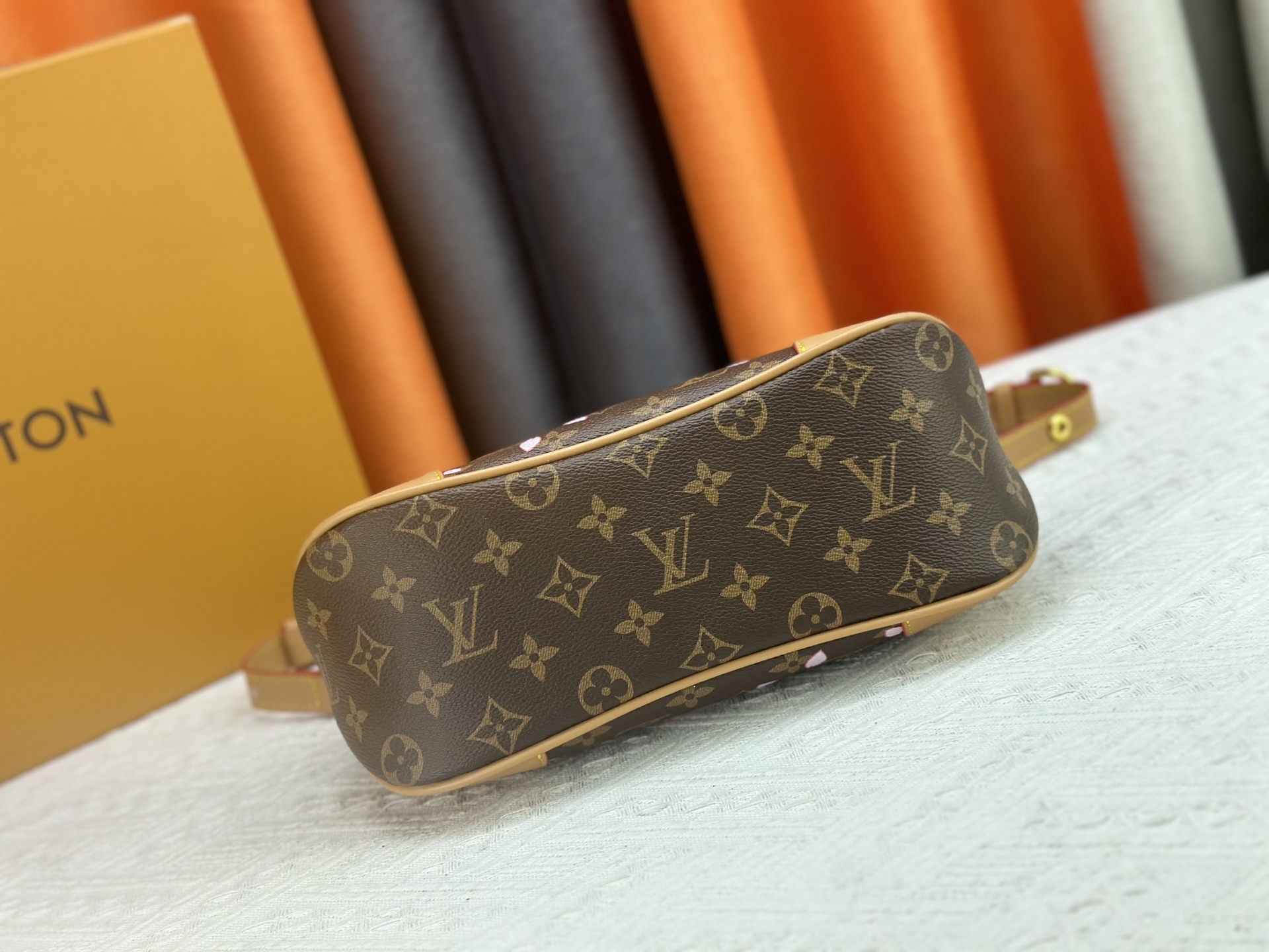 Louis Vuitton Odeon Small Handbag M13265