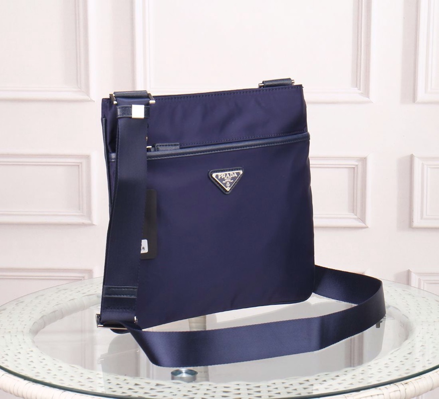 Prada053HMF59 30*28*2 cm