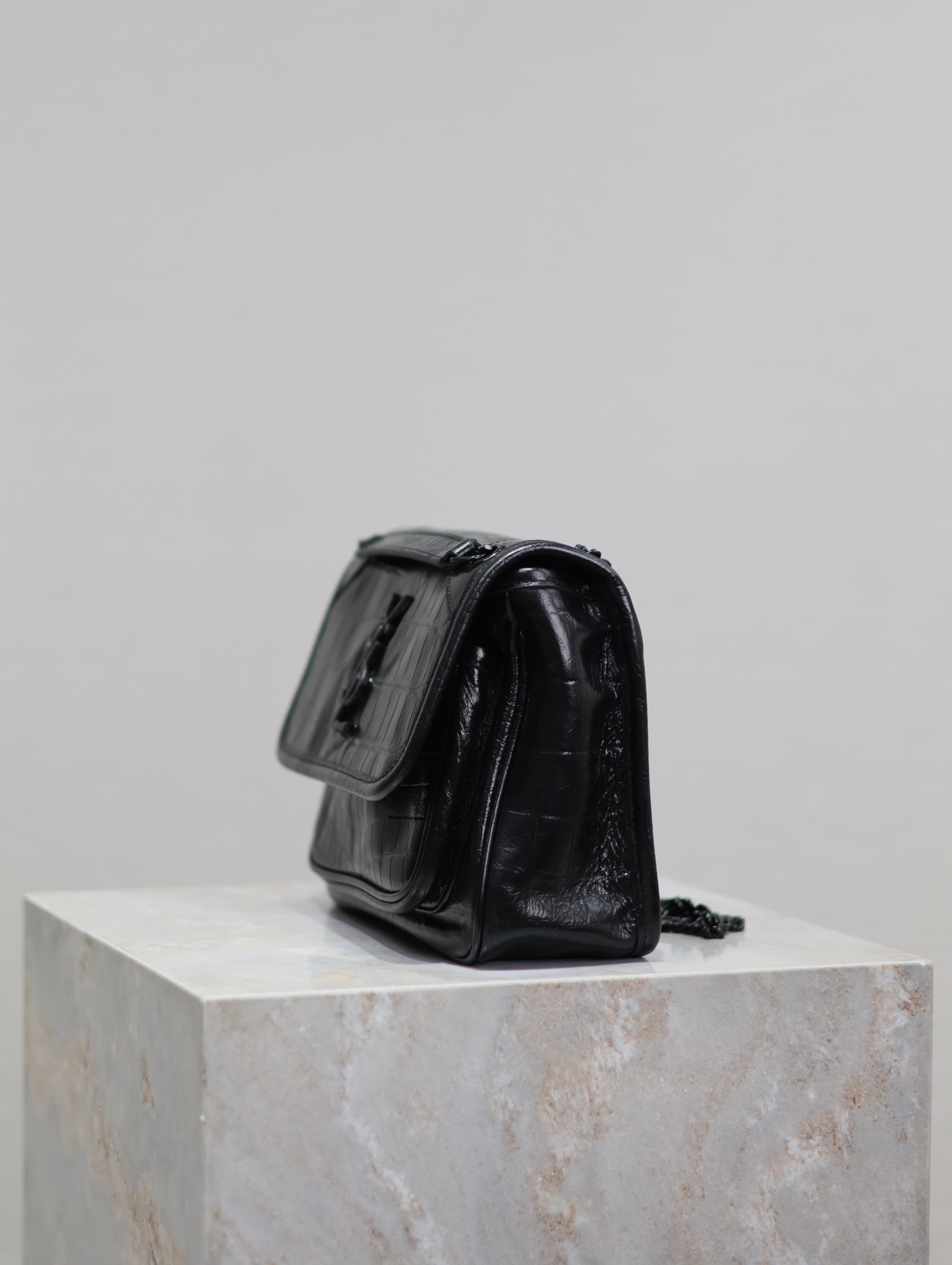 Saint Laurent 10A Handbag Shoulder Bag Top Mirror Quality Version Niki 22cm