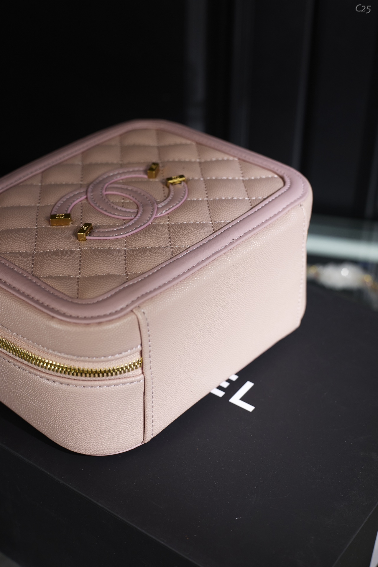 Chanel Case Bag Cosmetic Bag 008 DB571 18cm