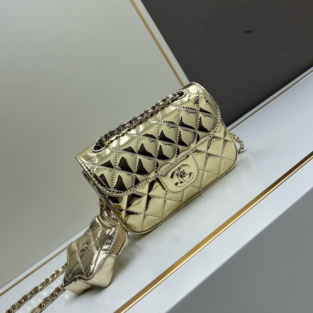 Chanel Mirrored Star Leather Shoulder Crossbody Bag（Replica）
