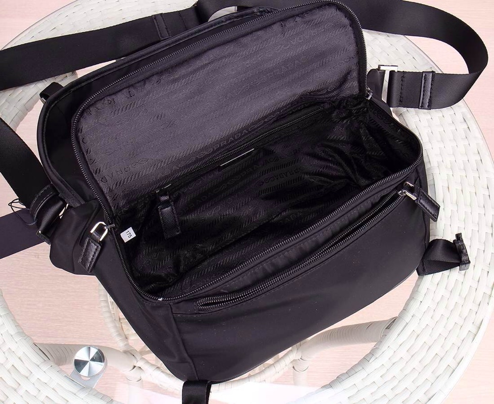 Prada991HMF531 30*20*15 cm