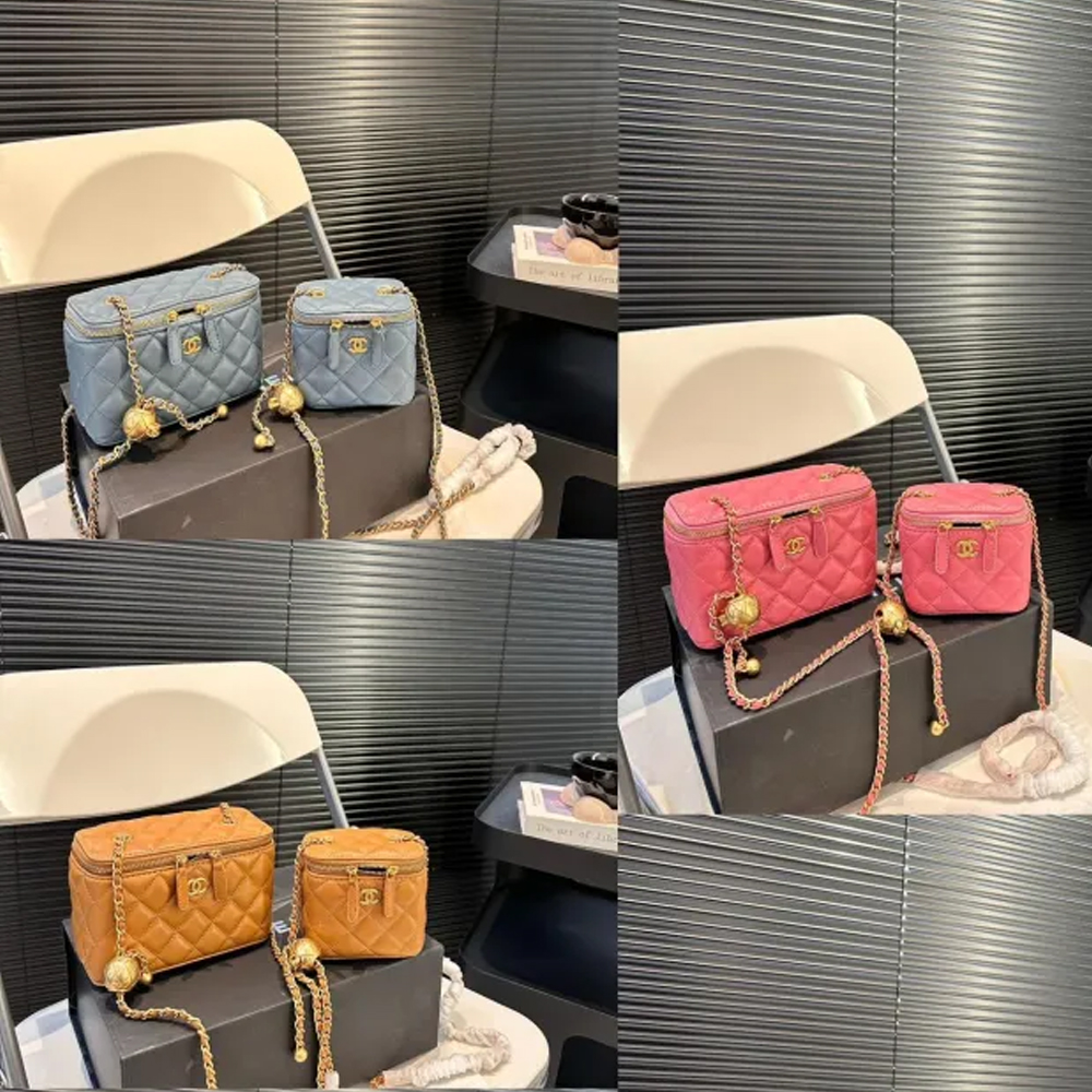 Chanel Handbag 2303 LLS061 10.5-16cm