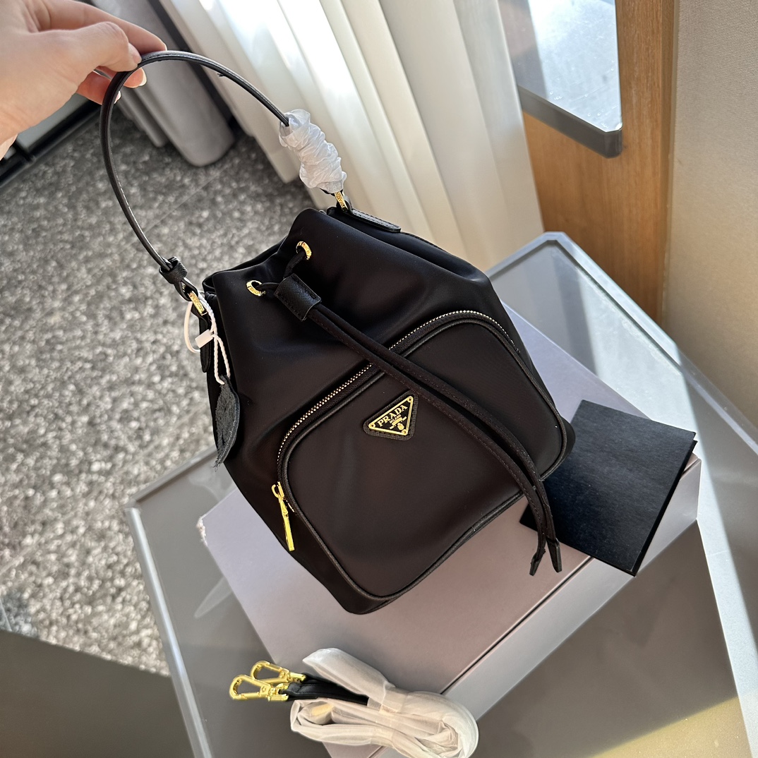 Prada Bucket Bag 004 DB041 19cm