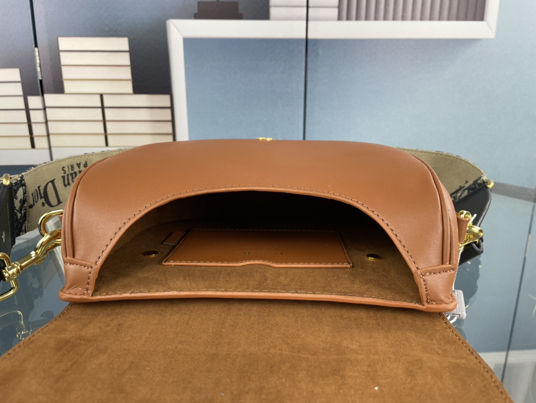 Large Dior Bobby Bag 9317 LM012 23cm