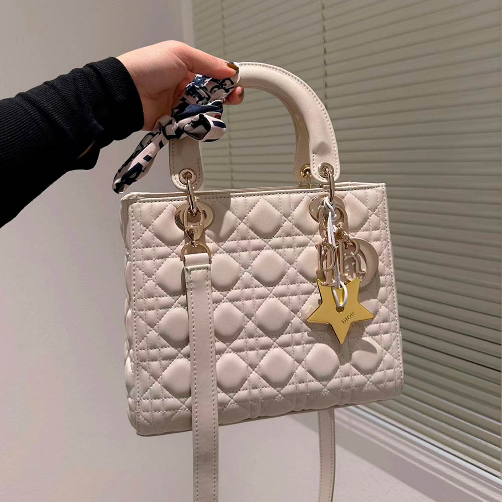 DIOR Medium Lady Bag-Lambskin (Replica)